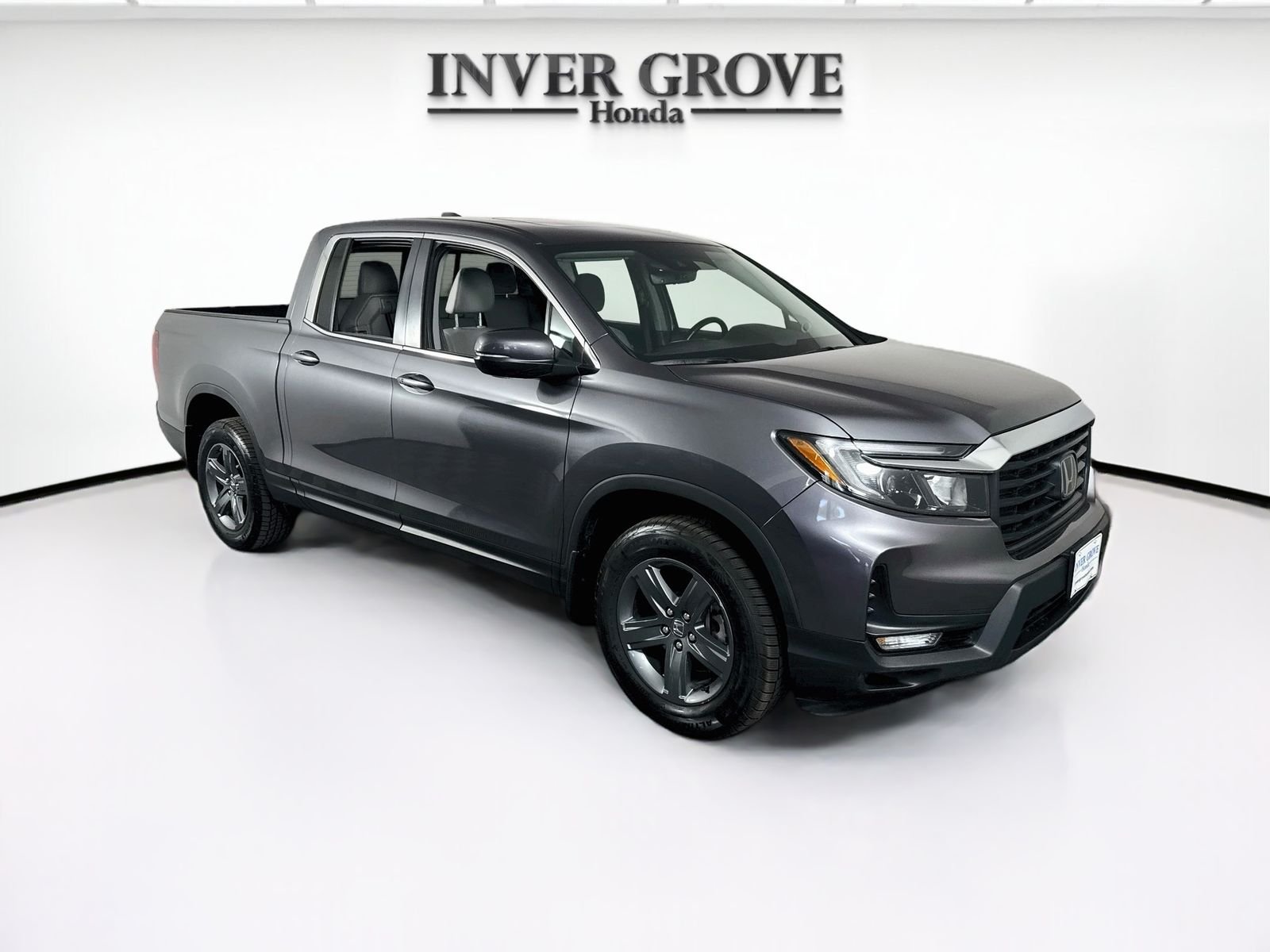 Used 2023 Modern Steel Metallic Honda RTL image 3