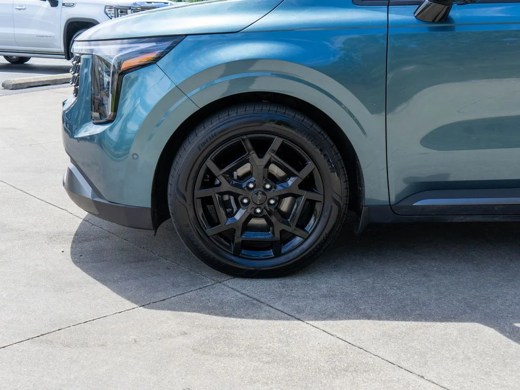Certified Used 2025 Blue Kia SX Prestige image 33