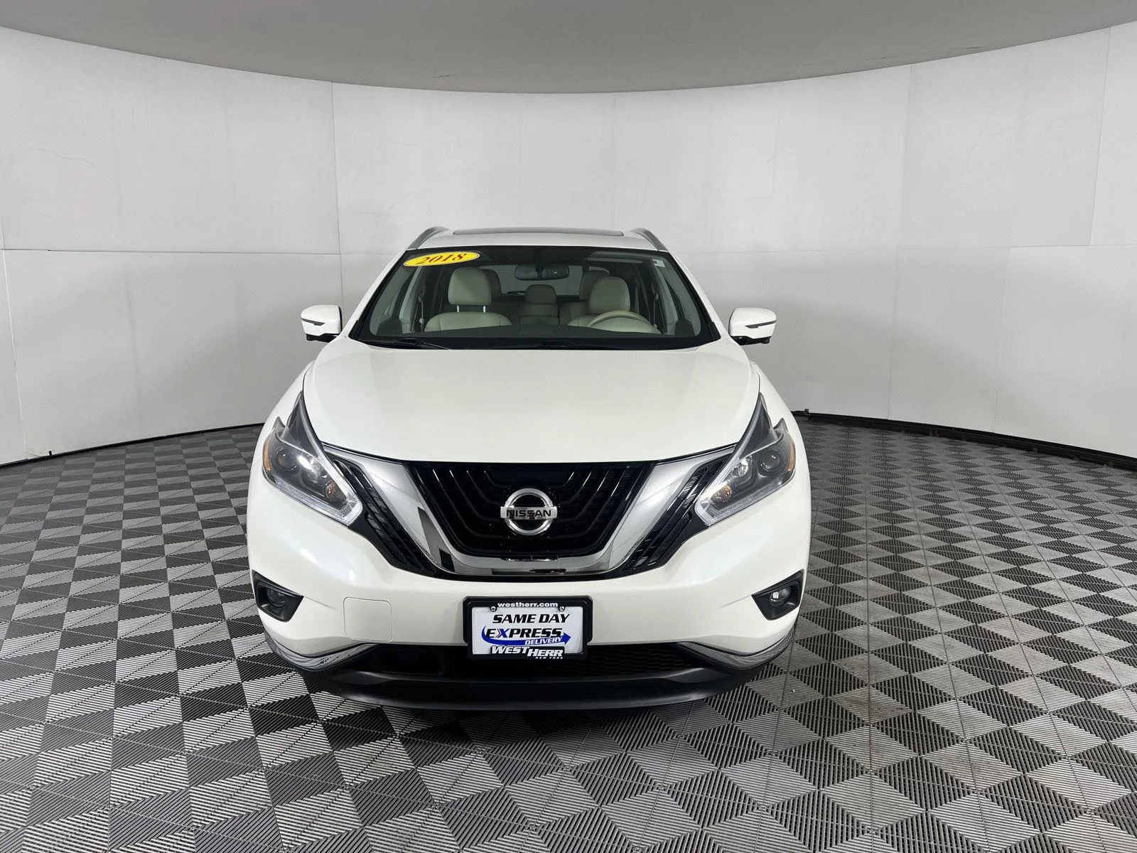 Used 2018 Pearl White Nissan SL image 2