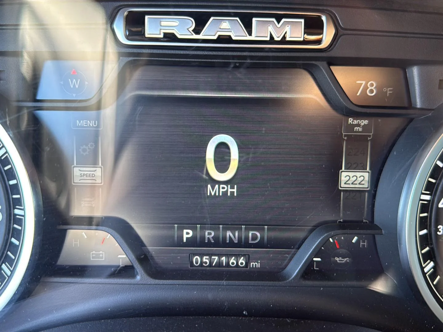 Used 2019 Delmonico Red Pearlcoat Ram Laramie image 14