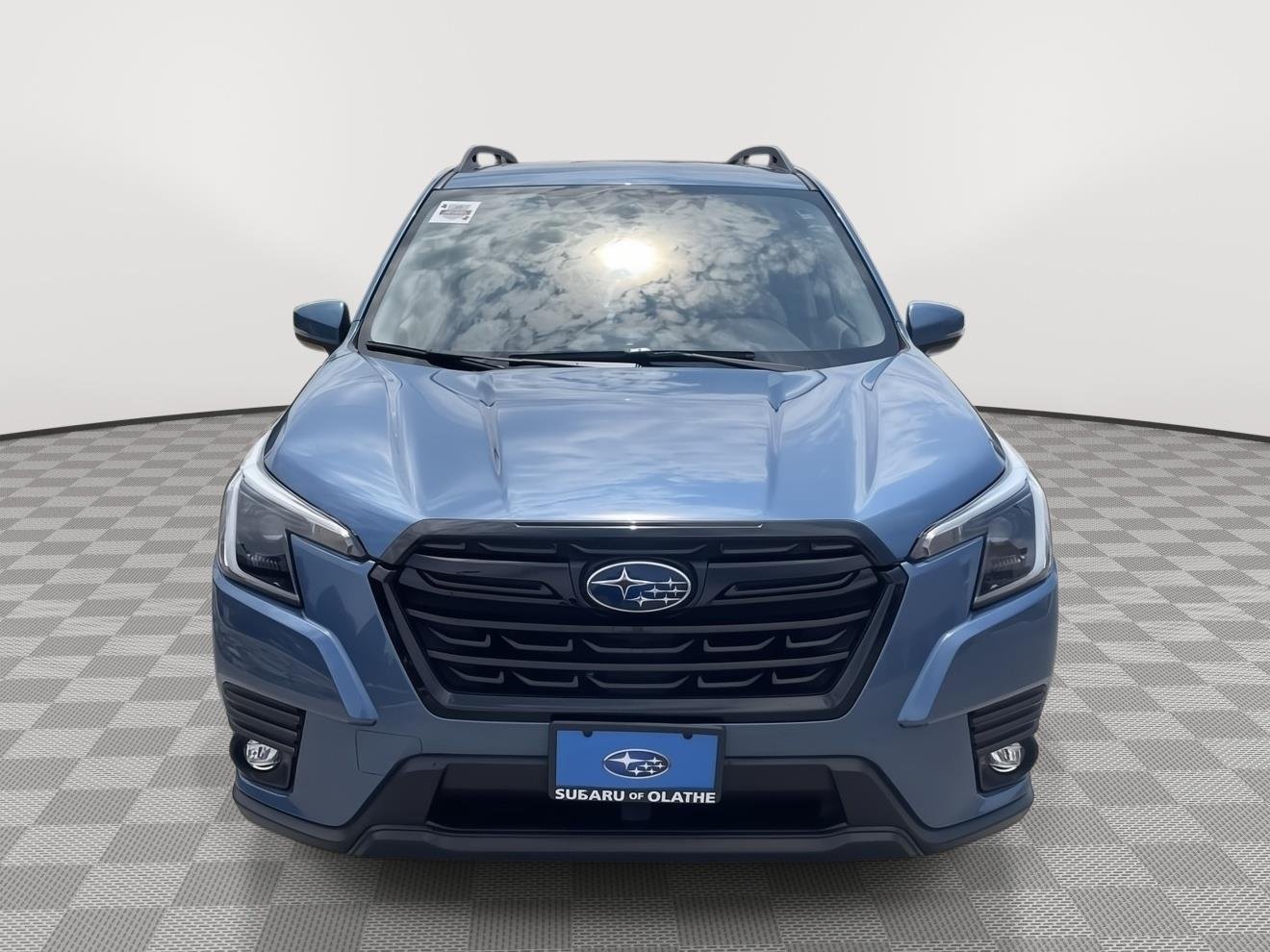 Certified Used 2024 Horizon Blue Pearl Subaru Limited image 9