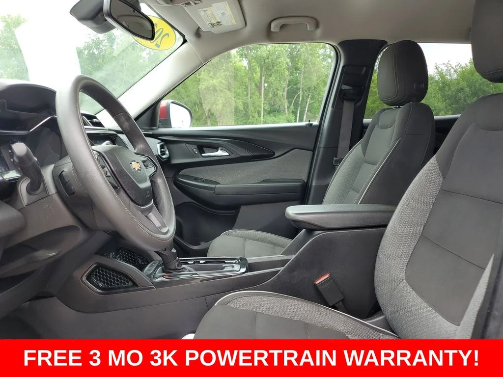 Used 2021 Red Chevrolet LT image 9