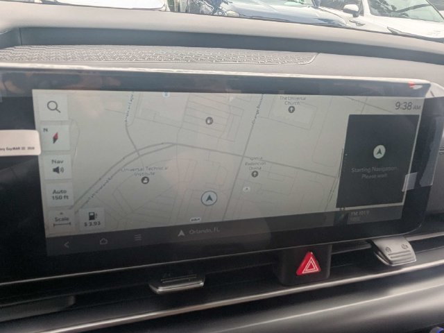 New 2027 Ceramic Silver Kia LXS image 25