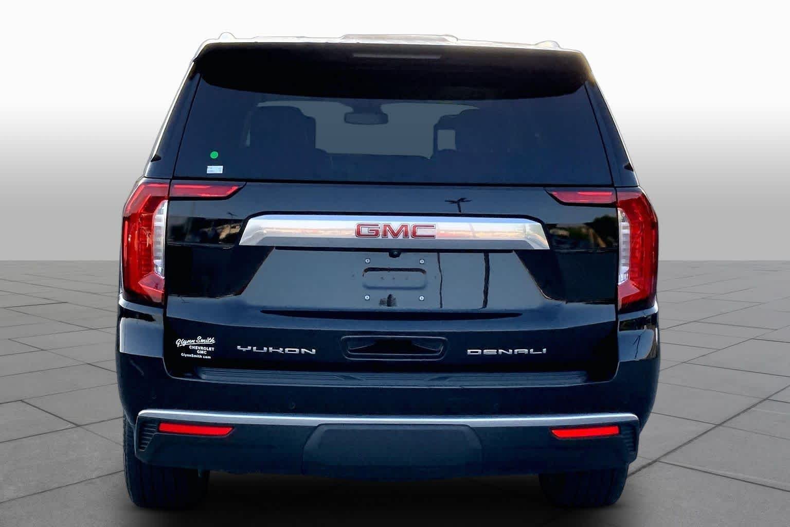 Used 2024 Onyx Black GMC Denali image 5