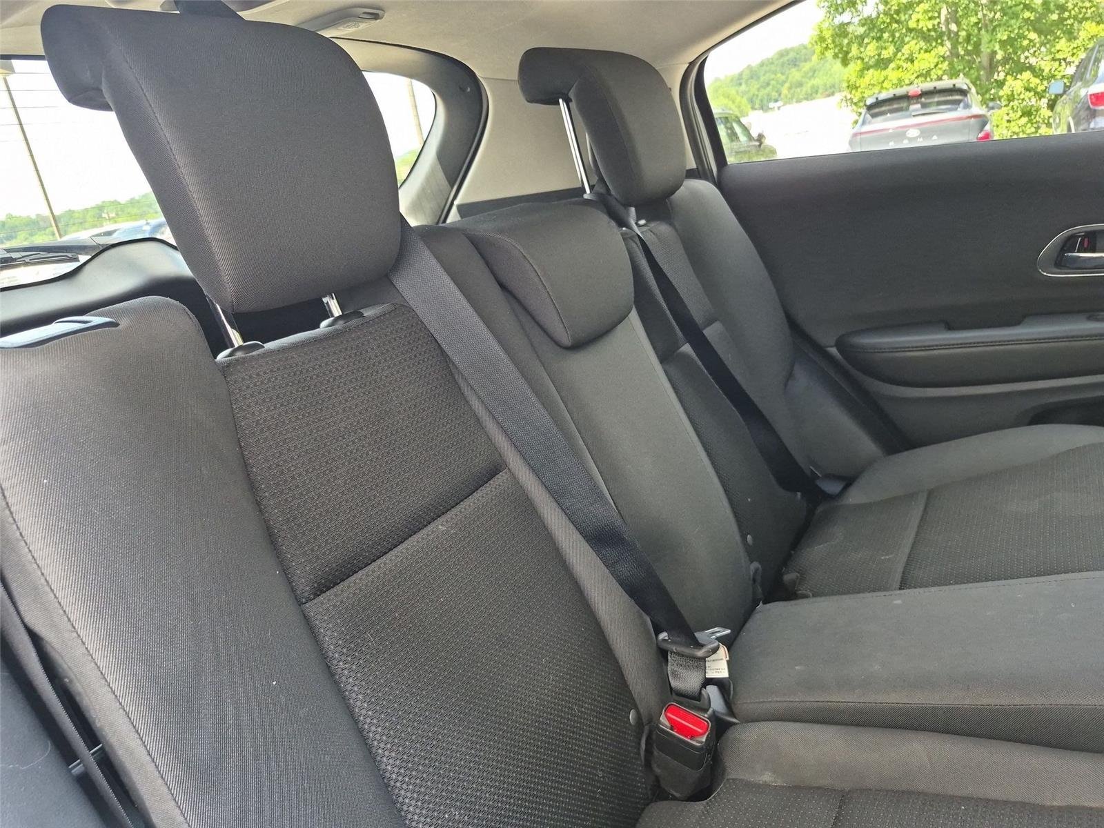 Used 2022 Platinum White Pearl Honda EX image 35