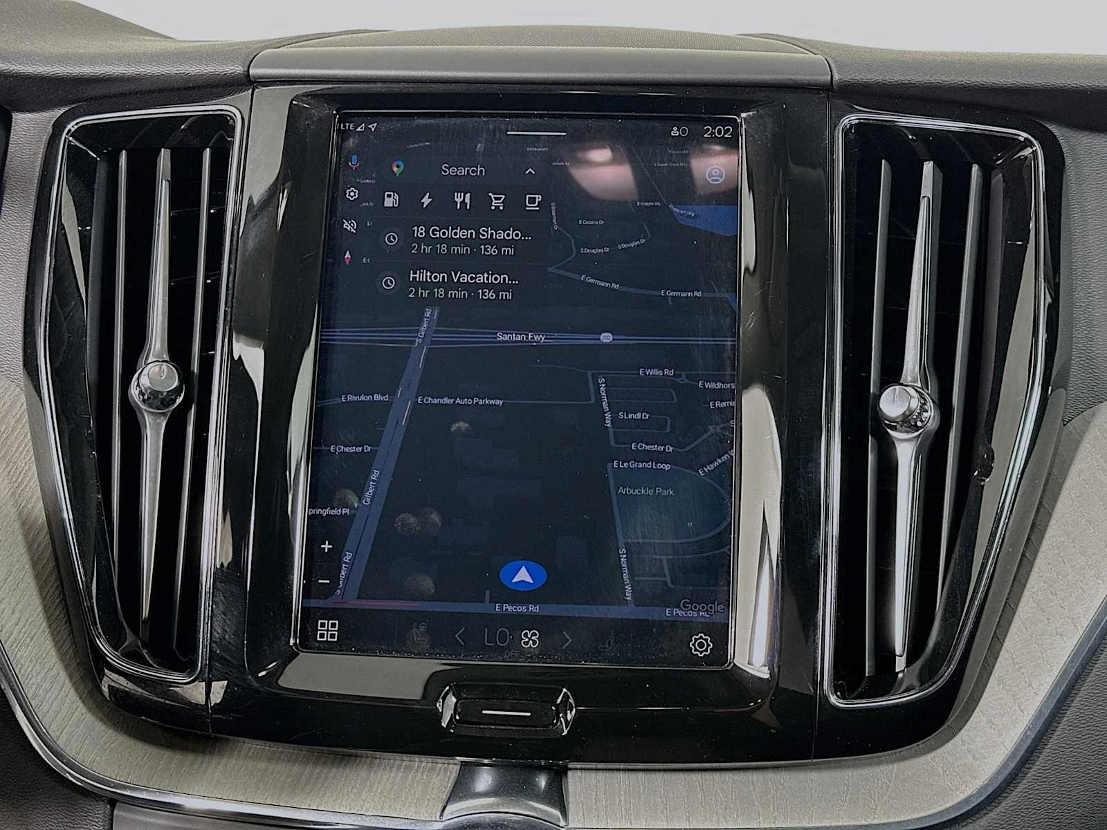 2025 Volvo XC60 Plus - Photo 14
