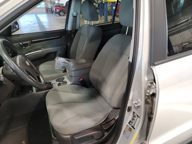 Used 2012 Moonstone Hyundai GLS image 9