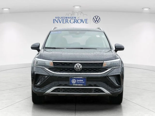 Certified 2024 Volkswagen Taos SE with VIN 3VVUX7B20RM060411 for sale in Inver Grove Heights, Minnesota