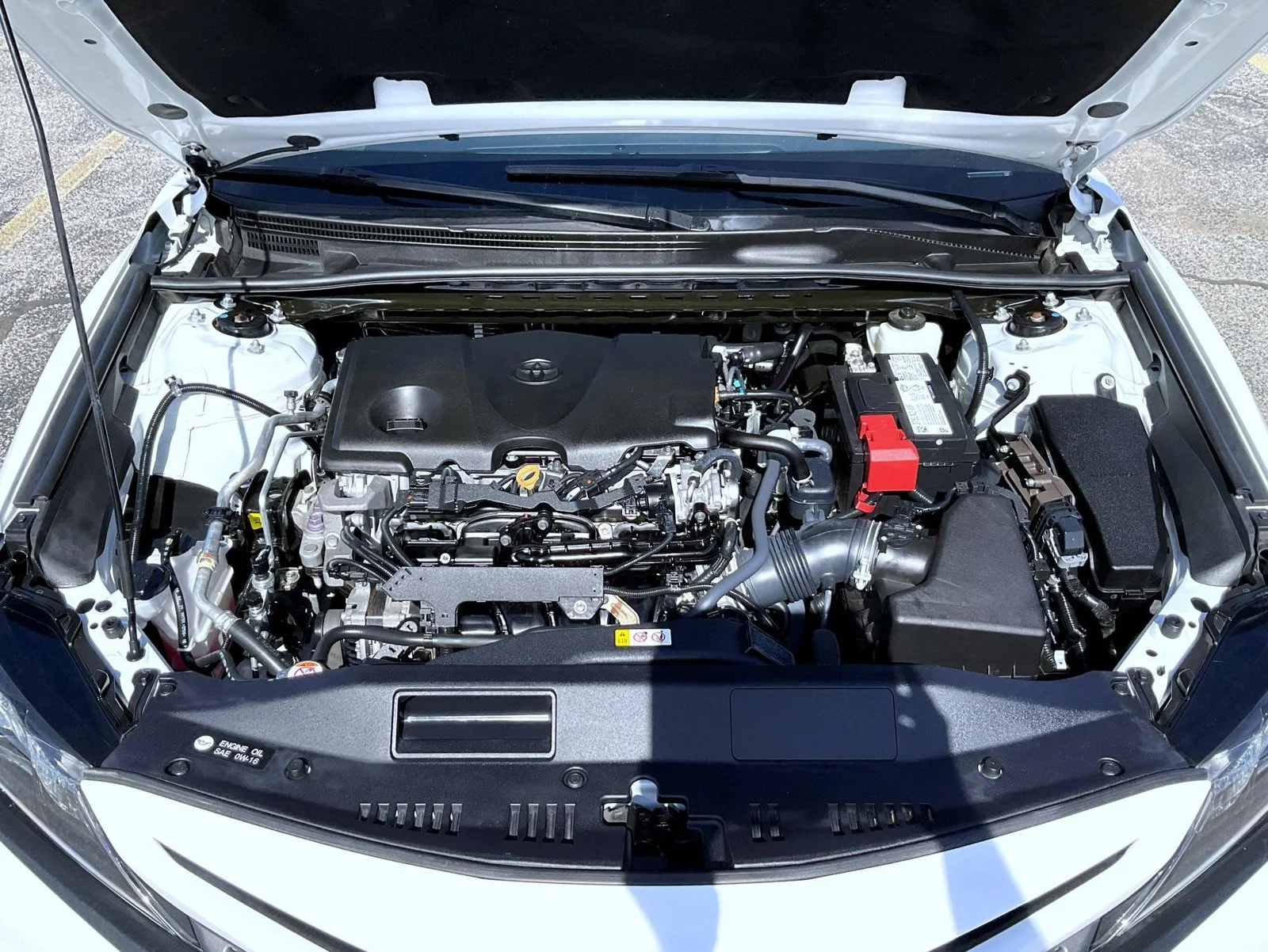 Used 2022 White Toyota SE image 24