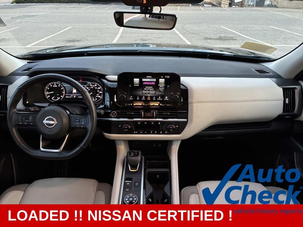 Used 2023 Black Nissan SL image 20