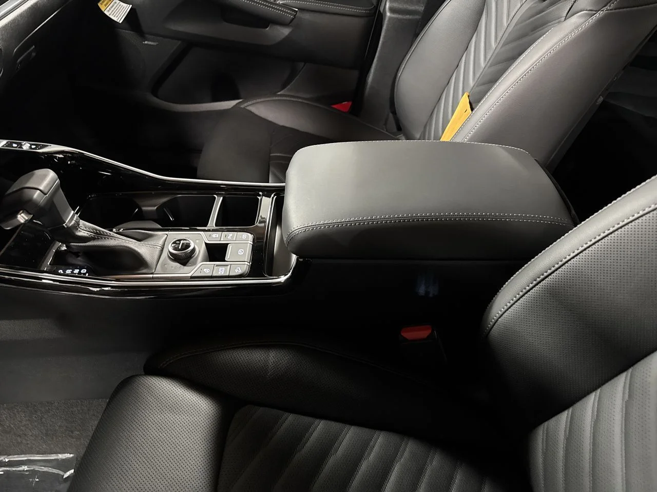 New 2026 White Pearl Kia X-Line SX Prestige image 26