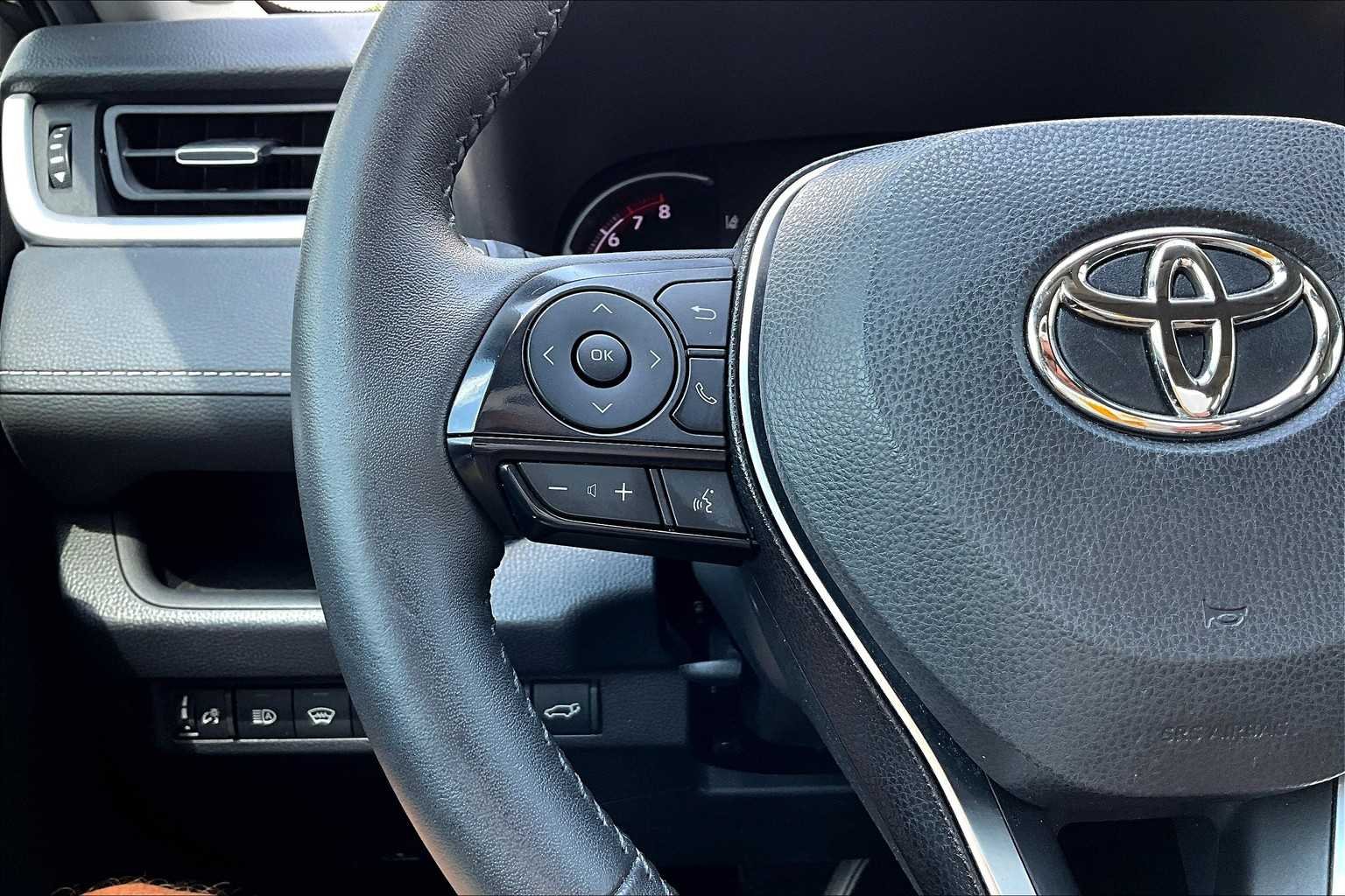 Used 2024 Midnight Black Metallic Toyota XLE Premium image 24