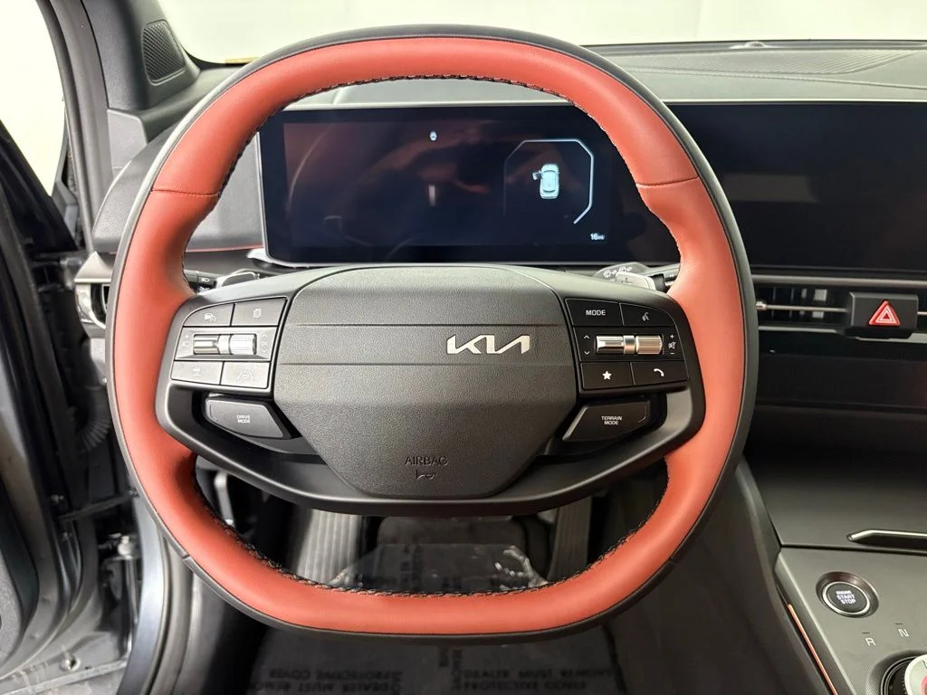 New 2026 Shadow Matte Gray Kia SX Prestige image 23