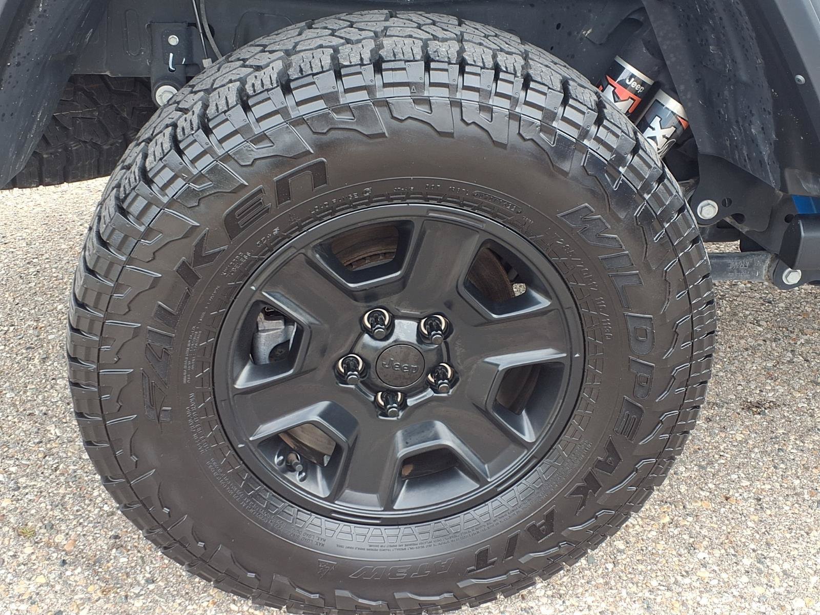 Certified Used 2023 Hydro Blue Pearlcoat Jeep Mojave image 33
