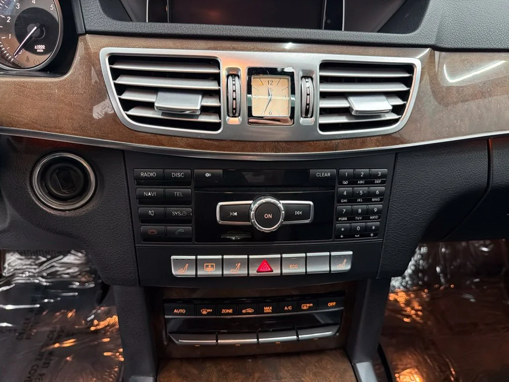 Used 2014 Silver Mercedes-Benz E 350 image 19