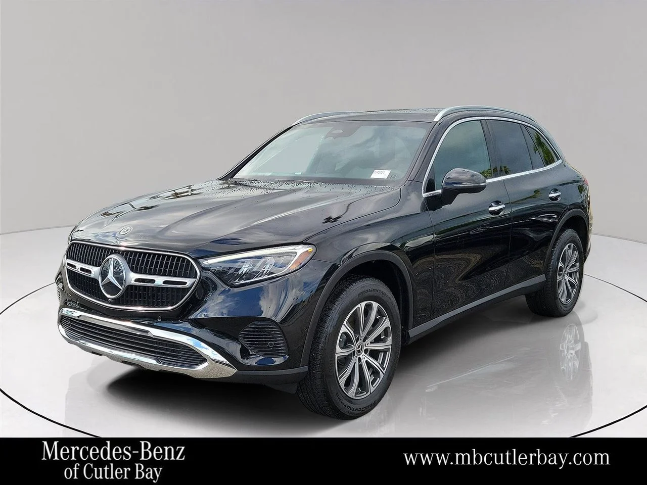 Certified Used 2025 Black Mercedes-Benz GLC 300 image 1