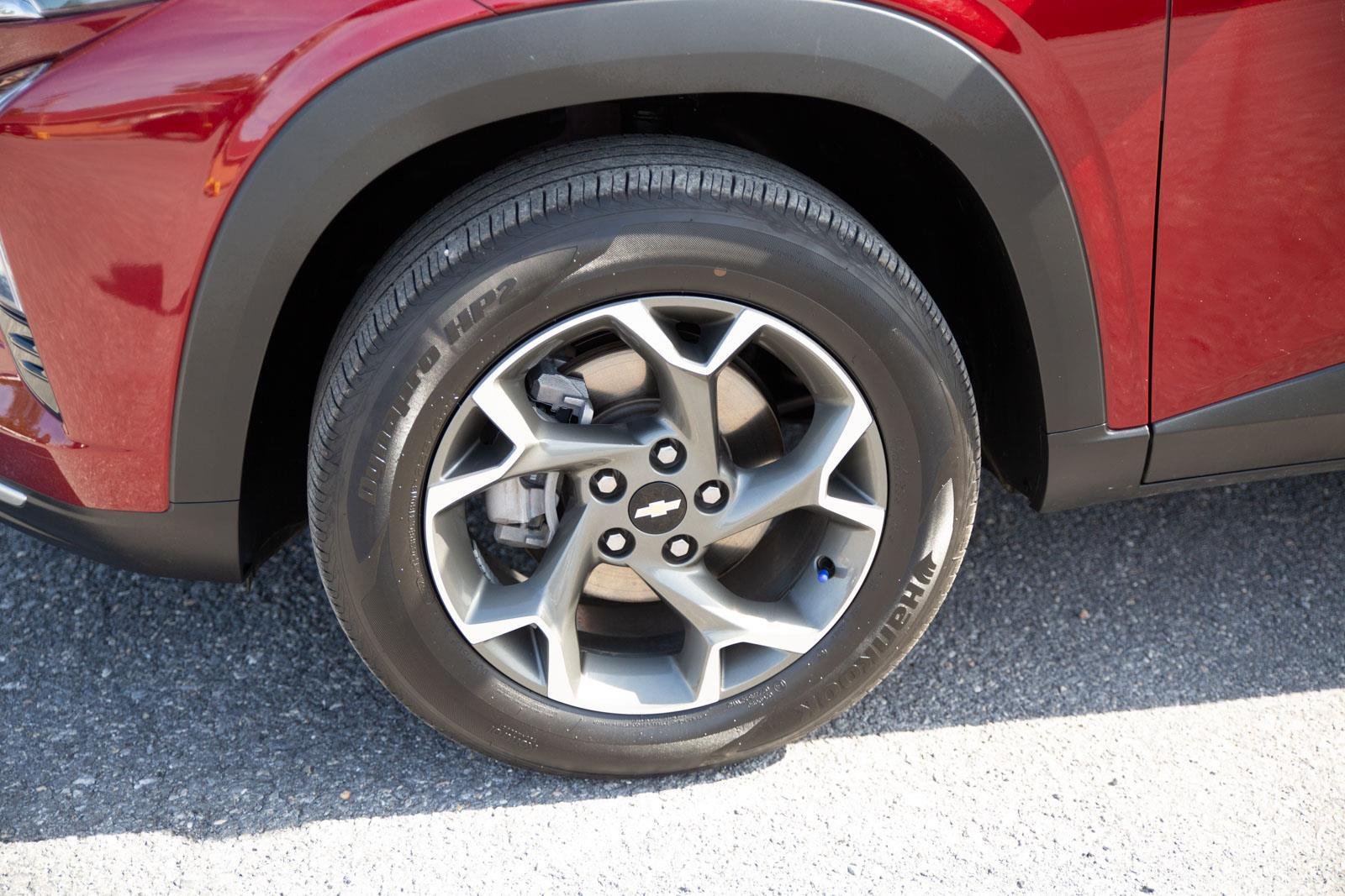 2024 Chevrolet Trax LT - Photo 9