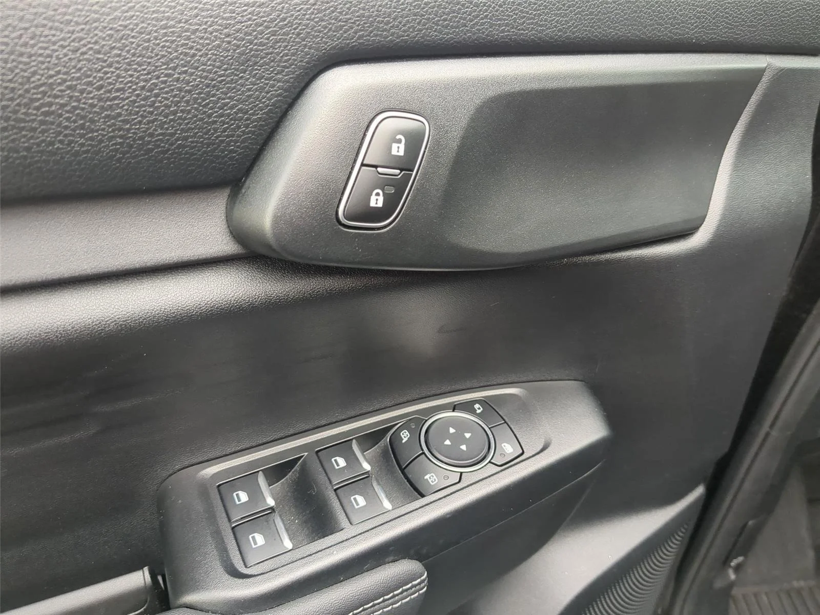 Used 2025 Shadow Black Ford XLT image 16