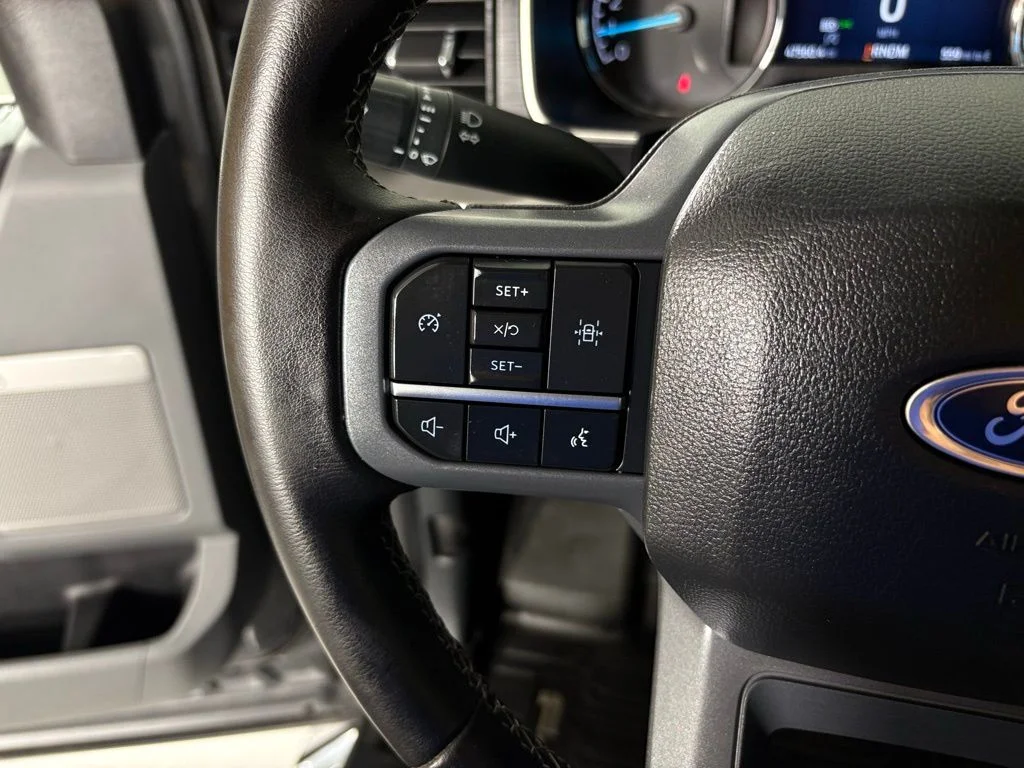 Used 2023 Gray Ford XLT image 21