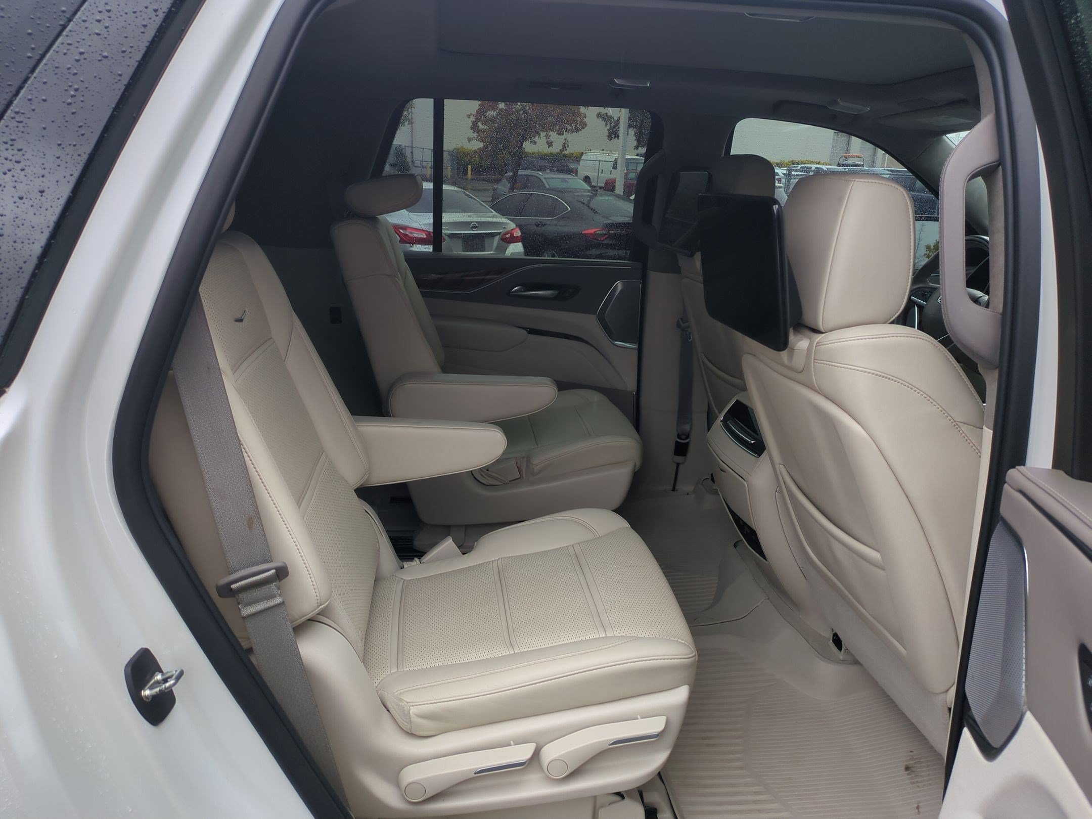 Certified Used 2023 White Cadillac 4WD Sport Platinum image 28