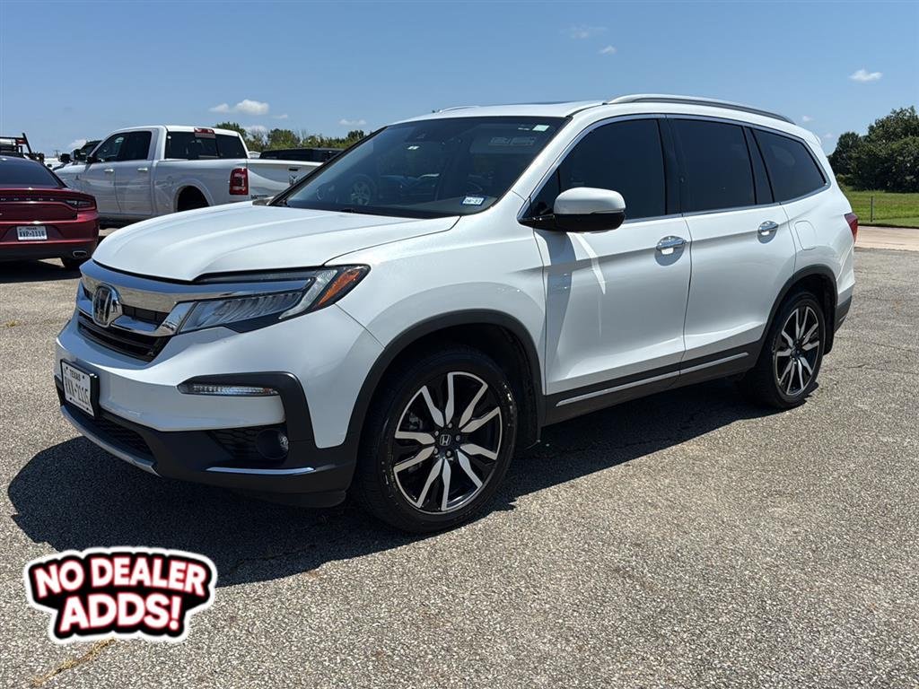 Used 2021 Platinum White Pearl Honda Touring w/Rear Captain