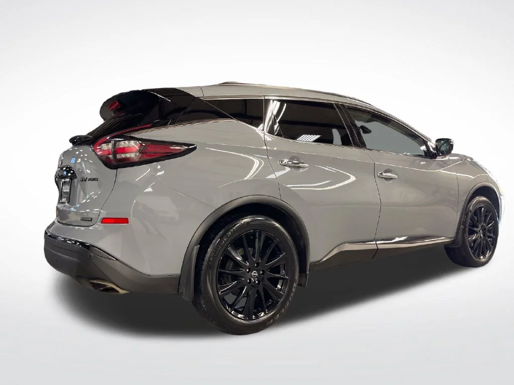 Used 2024 Gray Nissan SV image 6
