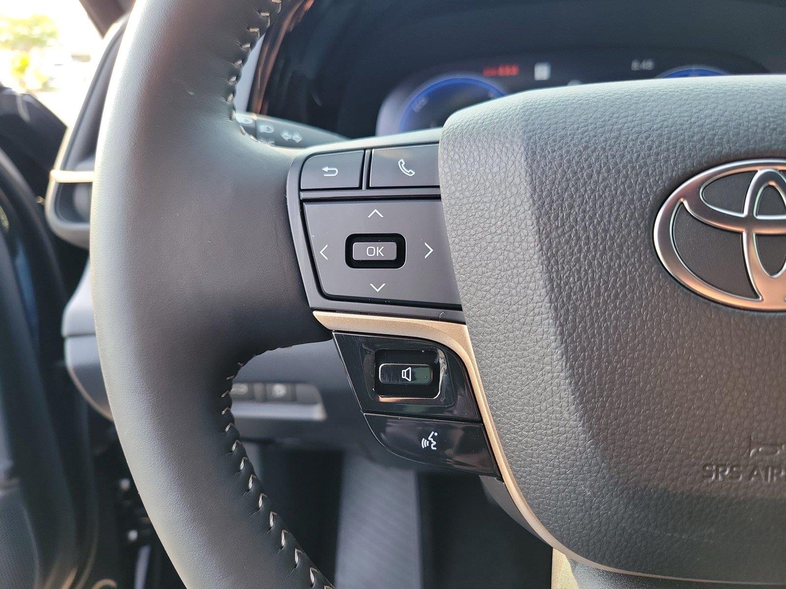 Used 2026 Black Toyota XLE image 22
