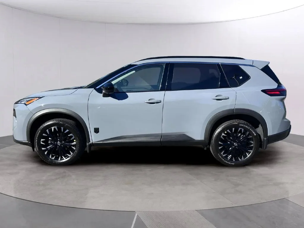 New 2027 Gun Metallic Nissan Dark Armor image 6