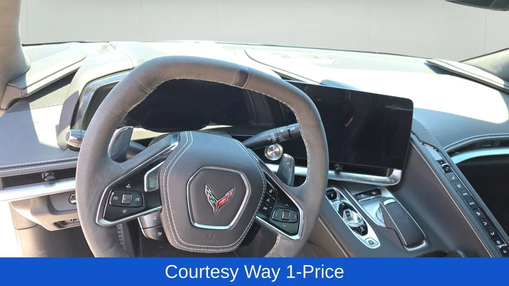 Used 2023 White Chevrolet Stingray image 12