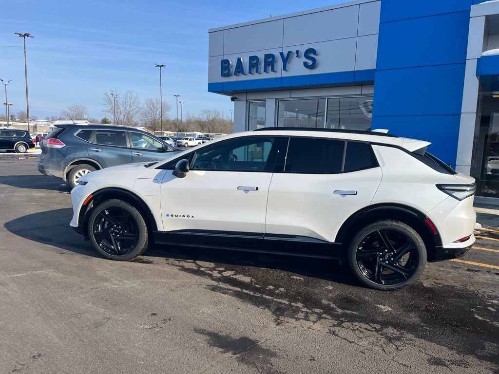 Used 2024 Chevrolet Equinox EV RS with VIN 3GN7DRRR9RS236717 for sale in West Union, OH