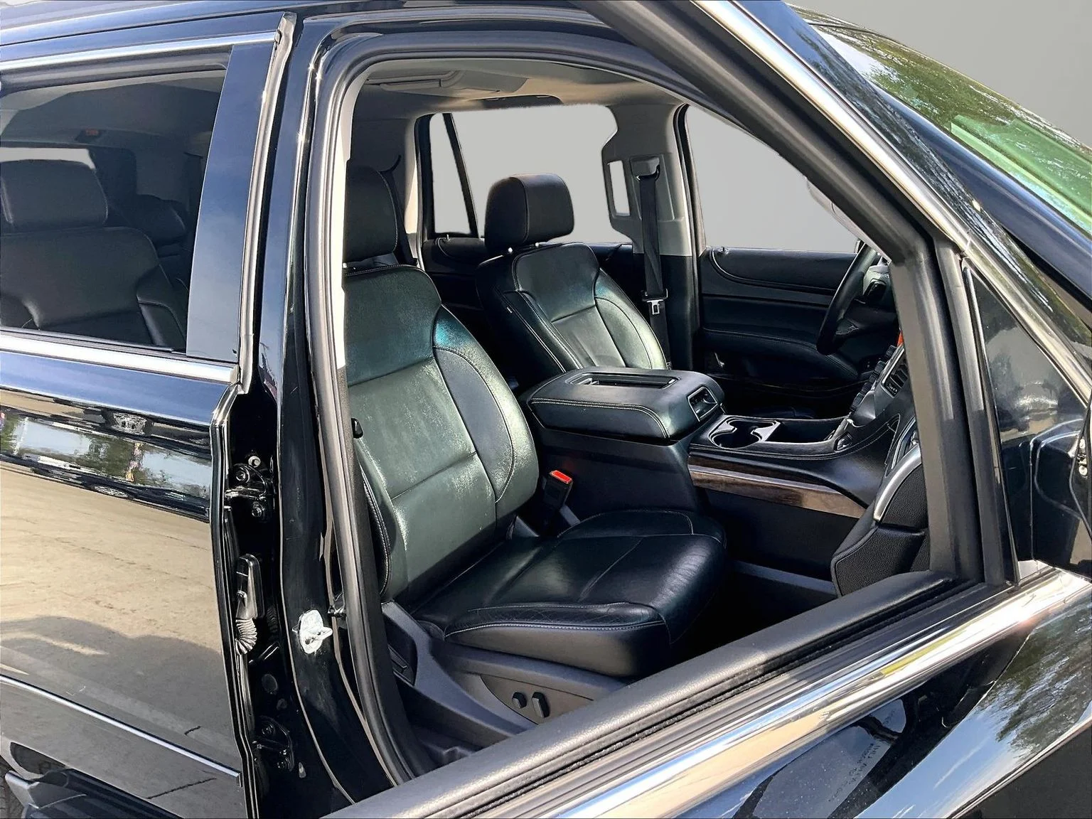 Used 2018 Black Chevrolet LT image 8