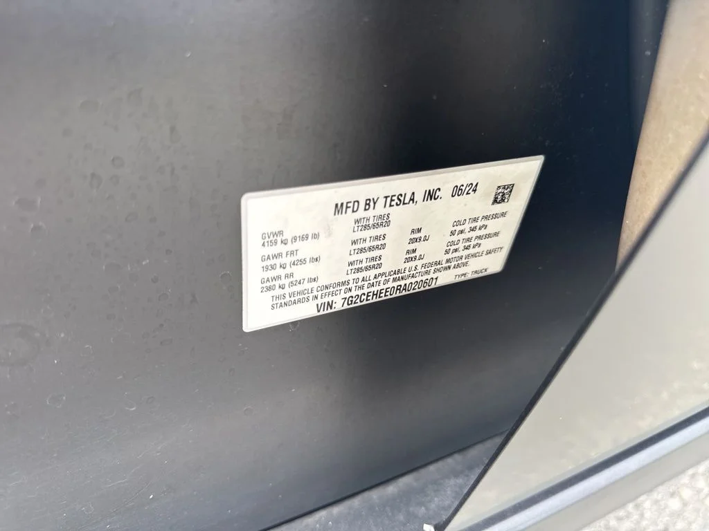 Used 2024  Tesla Cyberbeast image 36