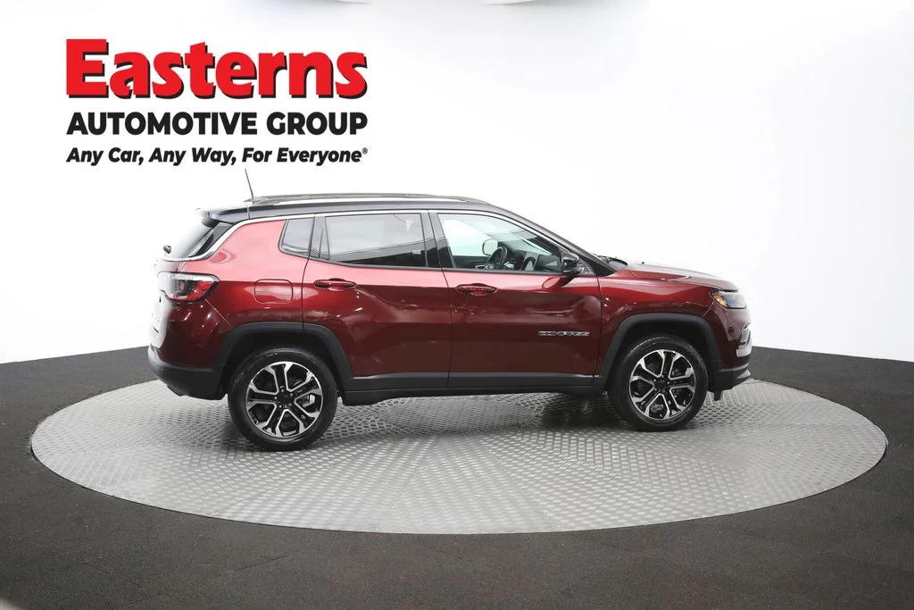 Used 2022 Red Jeep Limited image 112