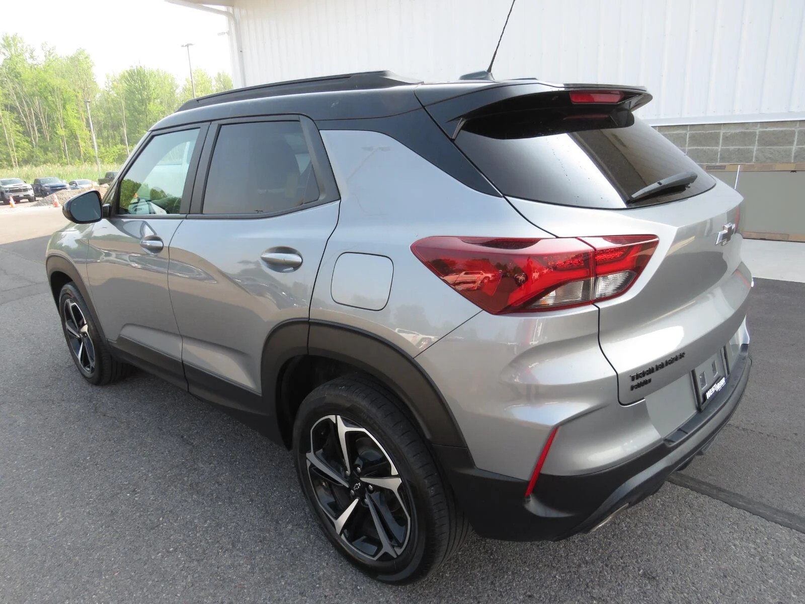 Used 2023 Sterling Gray Metallic Chevrolet RS image 18