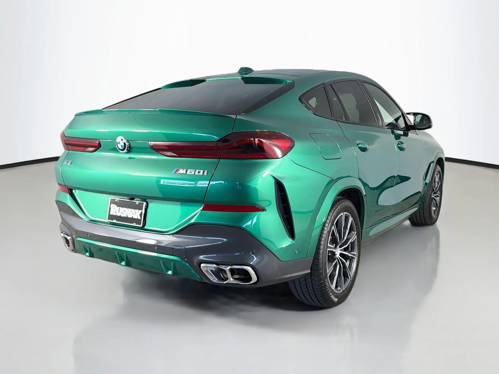 Used 2027 Isle of Man Green Metallic BMW M60i image 7