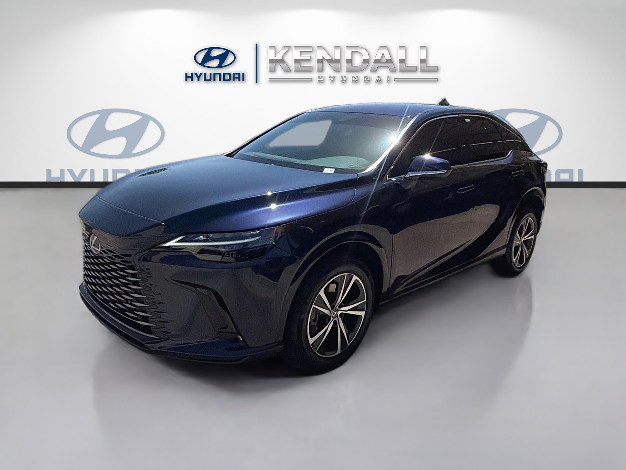 Used 2024 Mica Lexus RX 350 image 3