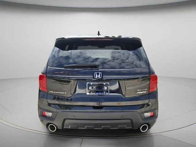 Used 2025  Honda EX-L image 6
