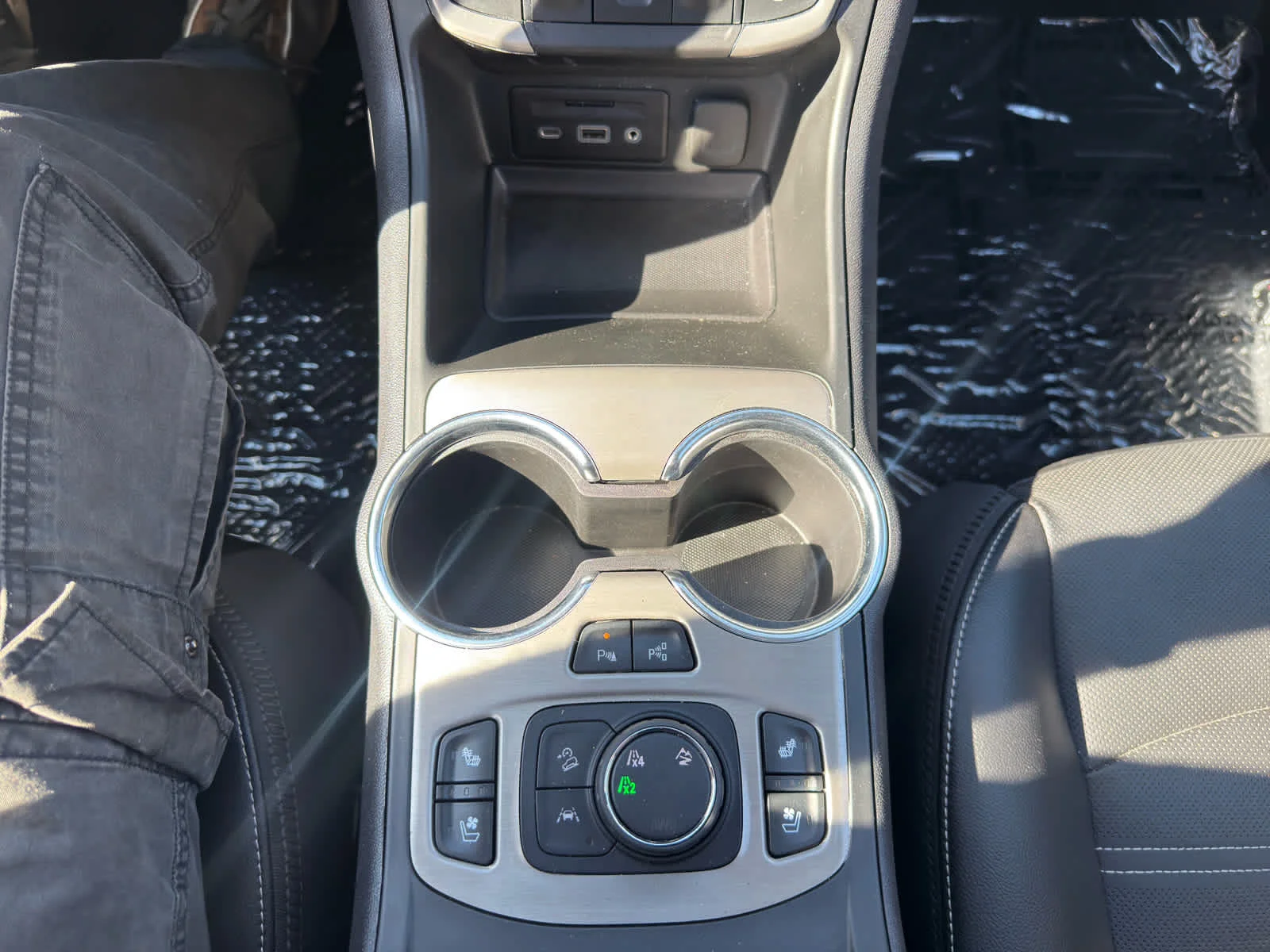 Used 2022 Cayenne Red Tintcoat GMC Denali image 25