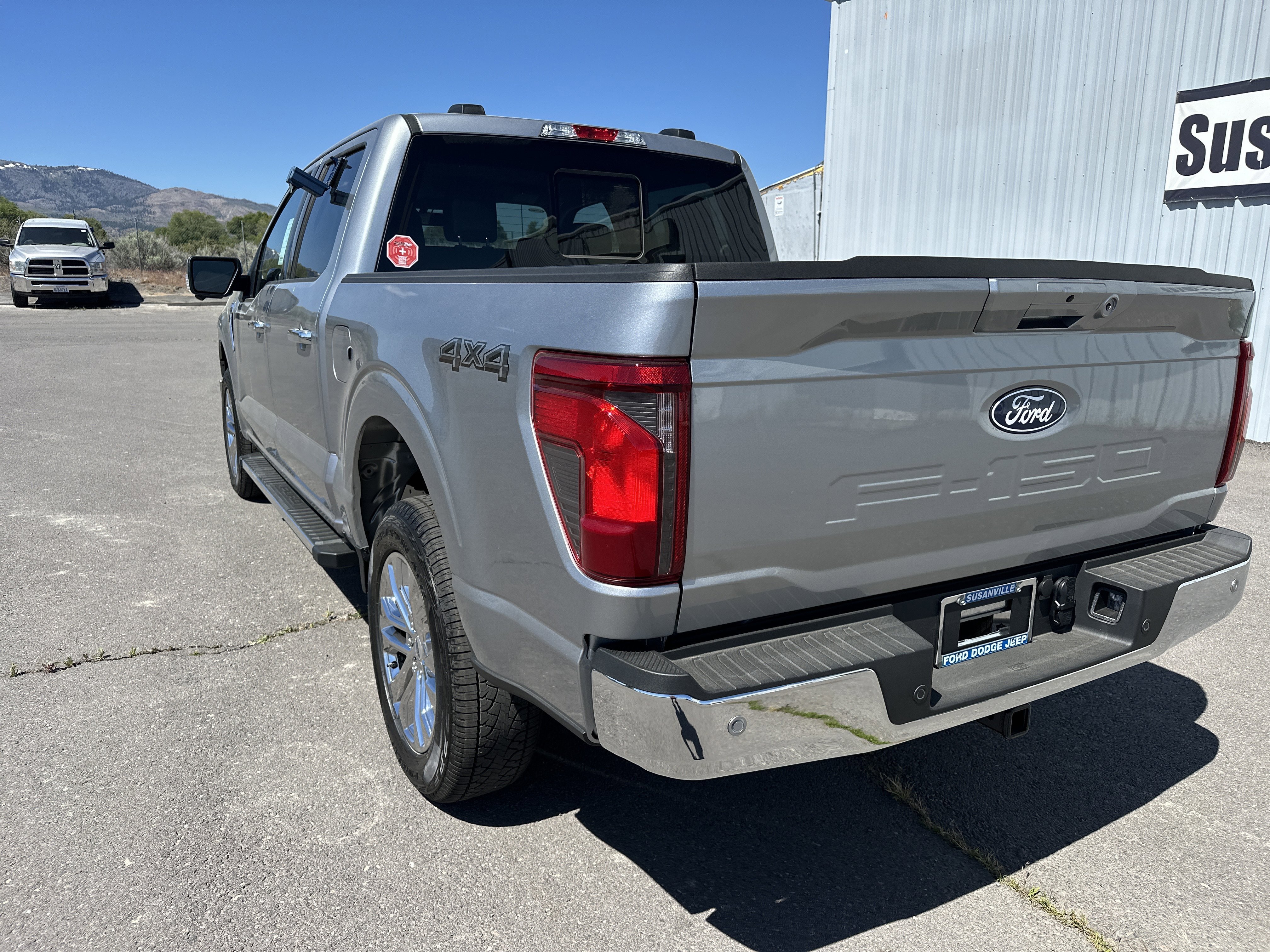 New 2026 Iconic Silver Metallic Ford XLT image 3