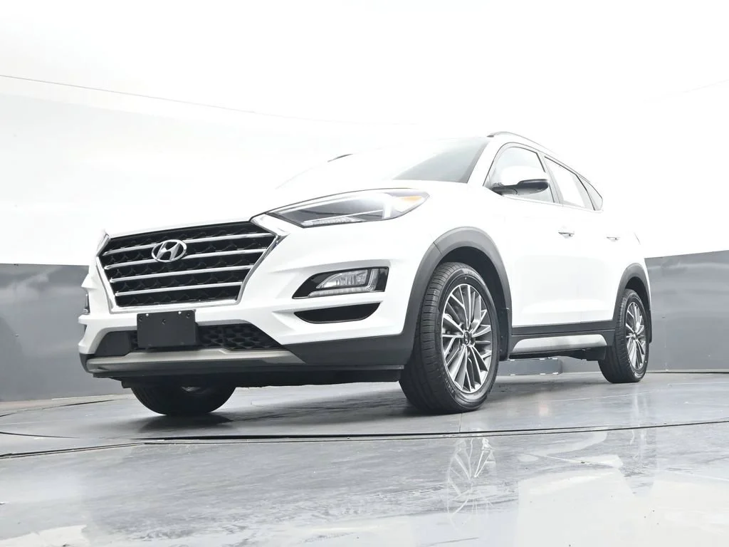 Used 2019 White Hyundai Ultimate image 42
