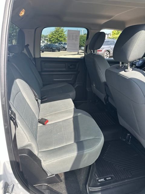 Used 2015 Bright White Clearcoat Ram Express image 6
