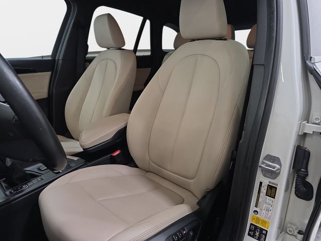 Used 2018 White BMW xDrive28i image 14
