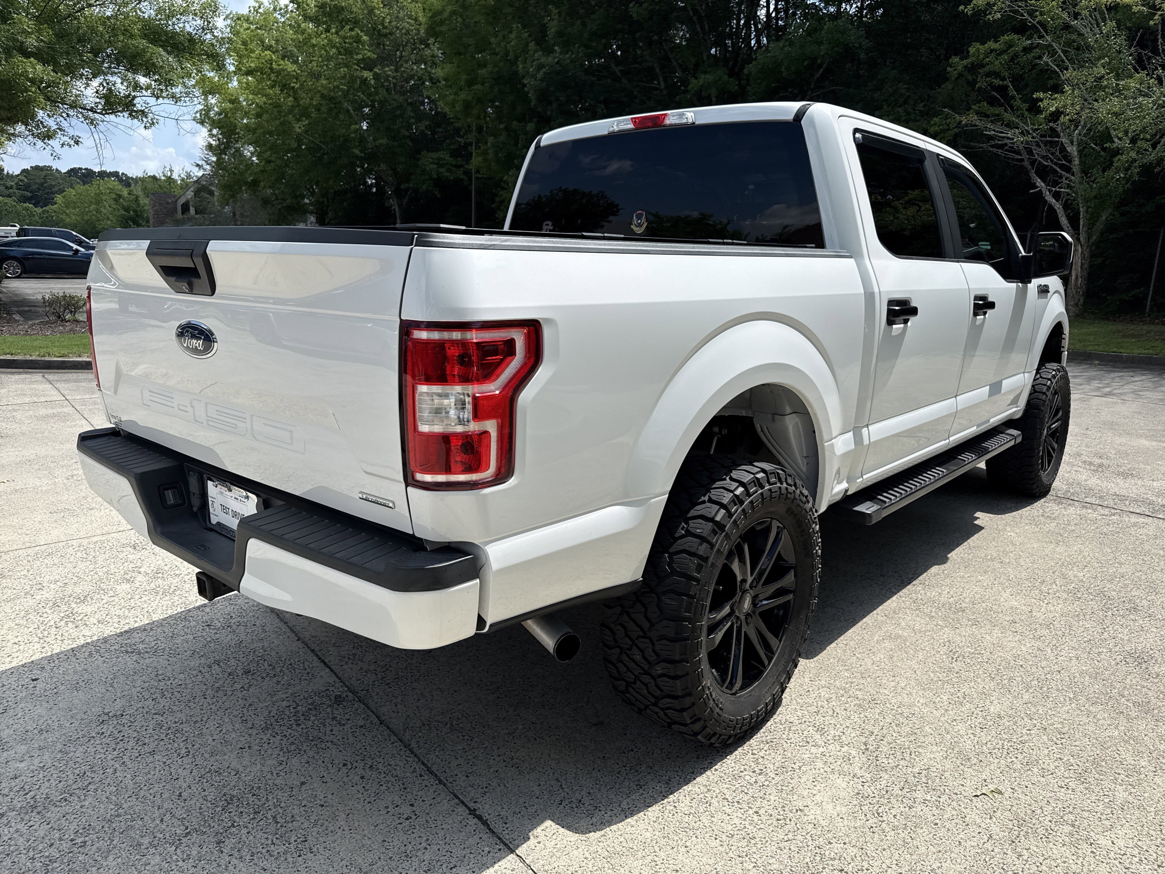 Used 2018 Oxford White Ford XL image 7
