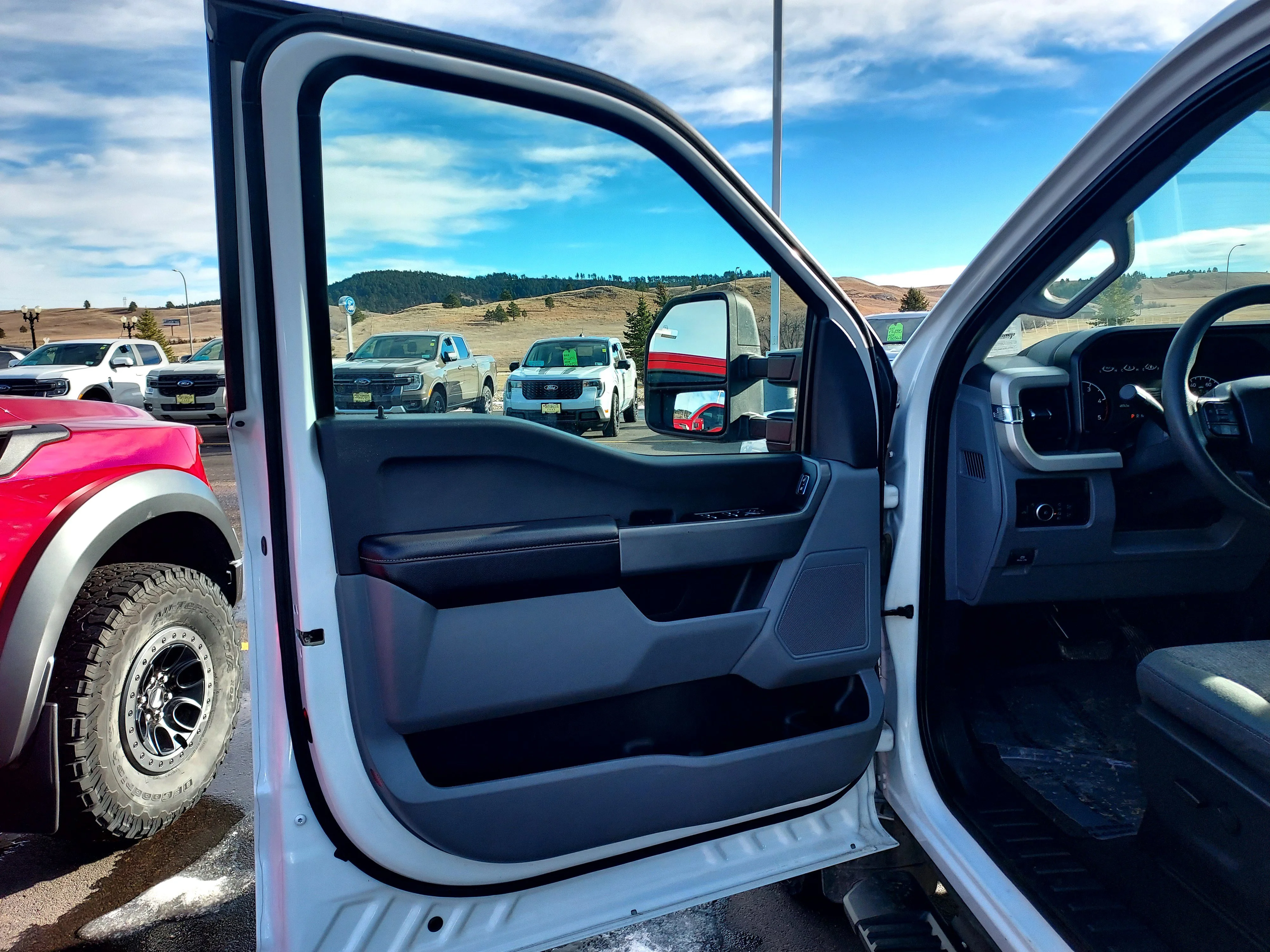 Used 2024 White Ford XLT image 10