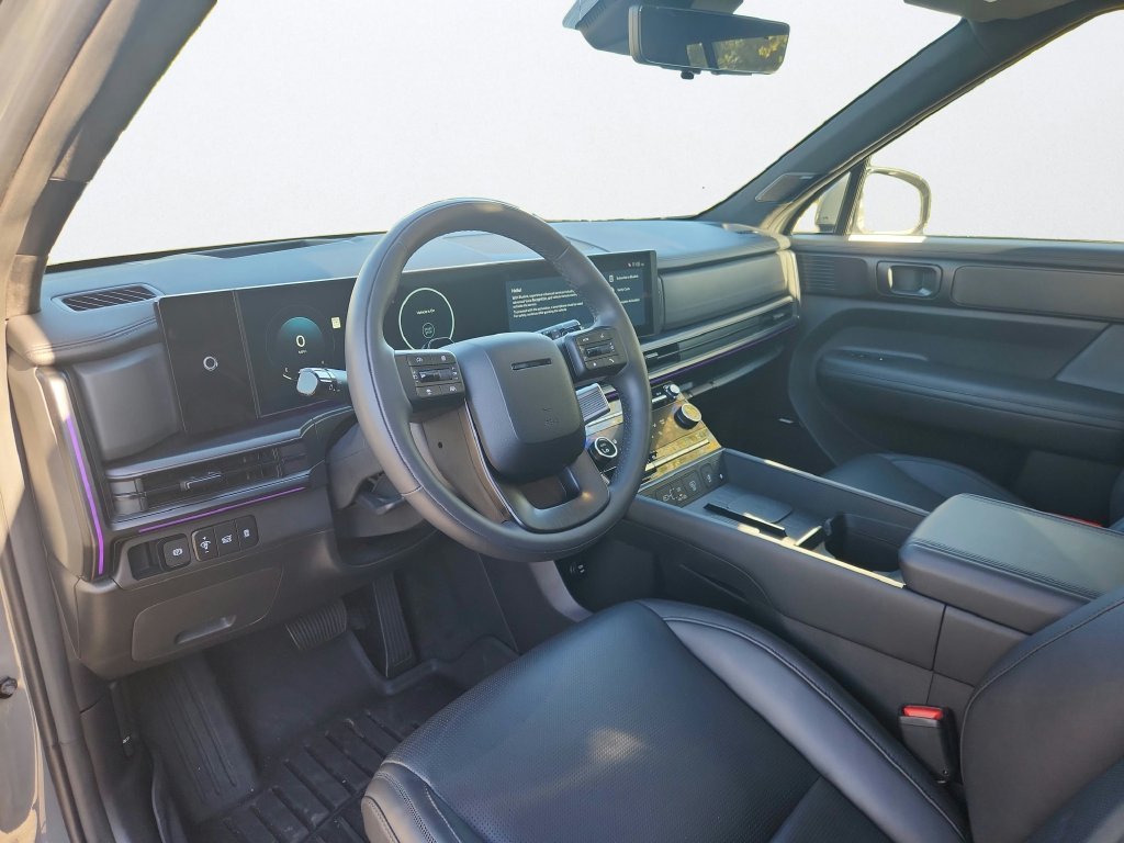 Used 2024 Gray Hyundai Calligraphy image 9