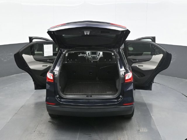 Used 2020 Blue Chevrolet LS image 27