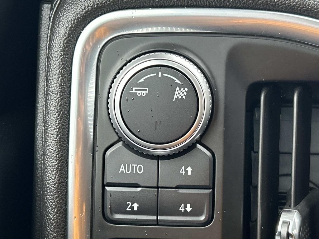 Used 2019 Blue GMC SLE image 20