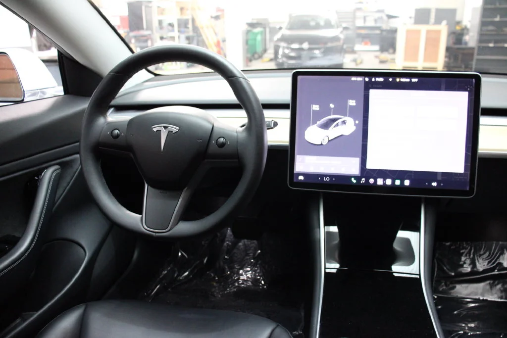 Used 2020 Pearl White Multi-Coat Tesla Long Range image 11