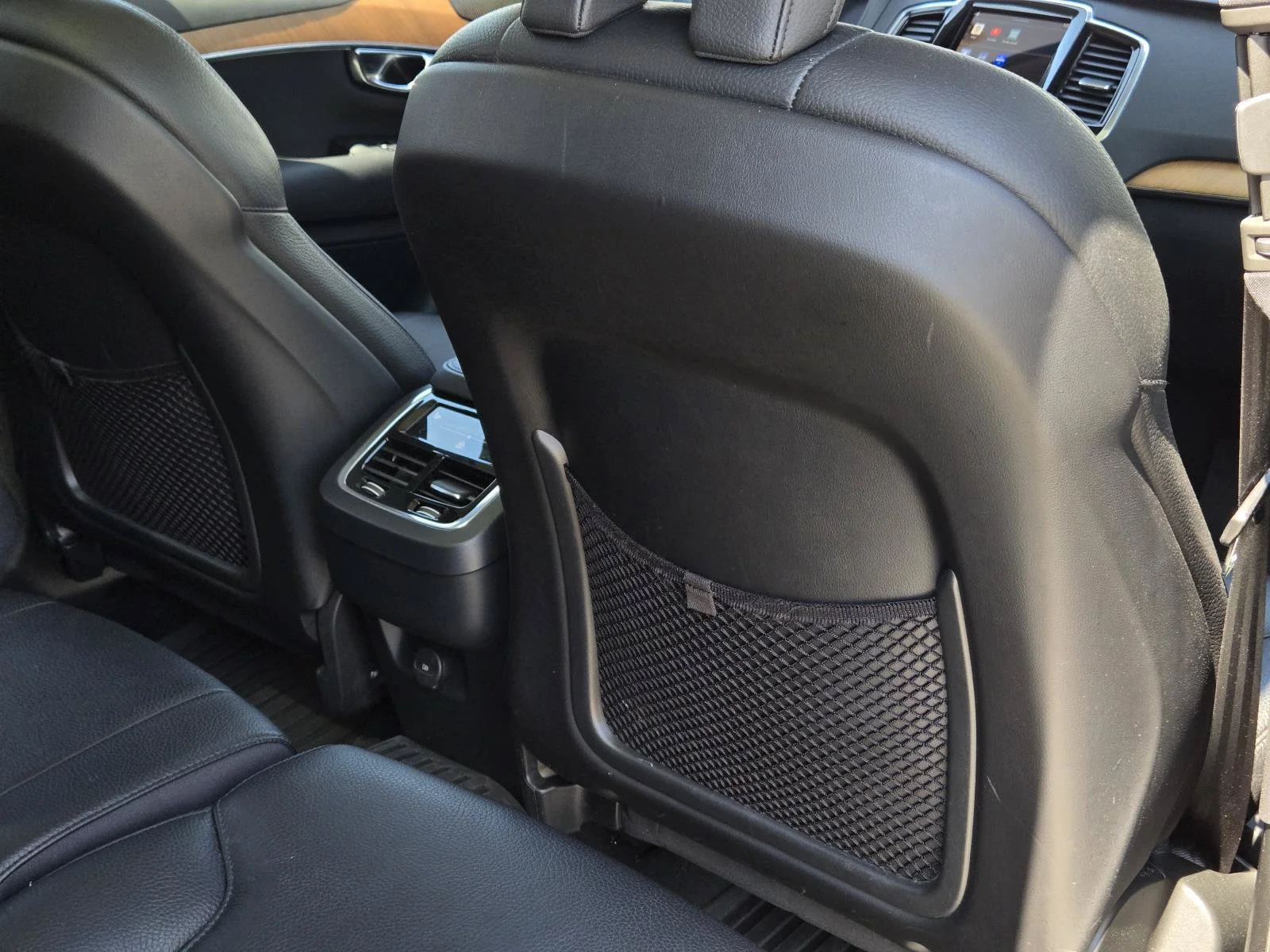 Used 2023 Platinum Gray Metallic Volvo Plus image 39