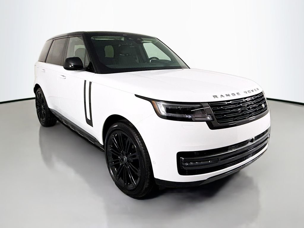 New 2025 Fuji White Land Rover SE image 7